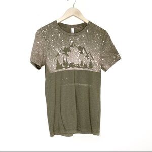 Handmade Mountains Bear Tee Shirt Small